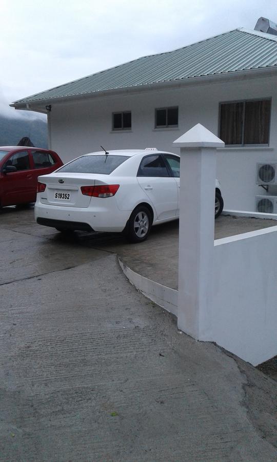 Jbillaselfcatering Beau Vallon  Exterior photo